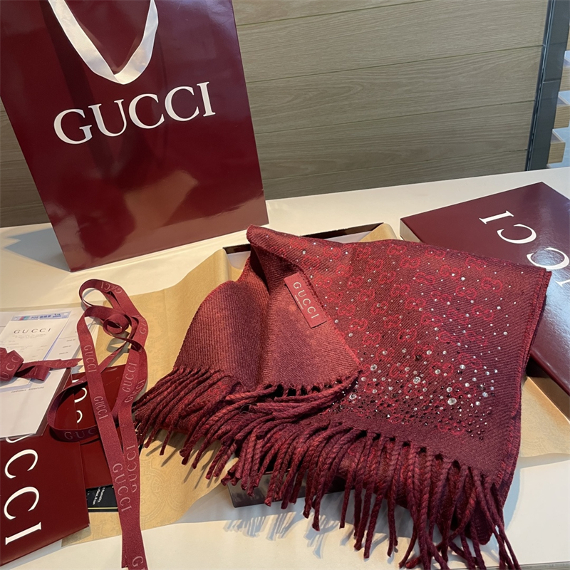 구찌 구찌 보르도 크리스털 장식 GG 울 스카프 레플리카 4번 이미지 - 악세사리 | 세미샵 레플리카 사이트