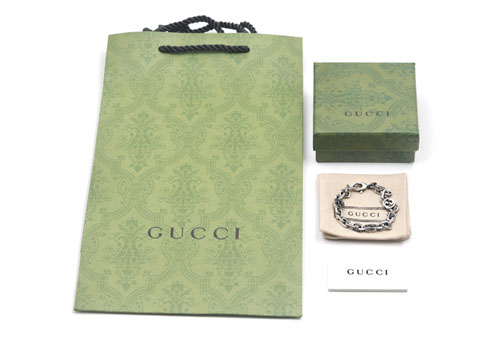 Gucci 구찌 스털링 인터로킹 G 실버 팔찌 레플리카 8번 이미지 - 악세사리 | 세미샵 레플리카 사이트