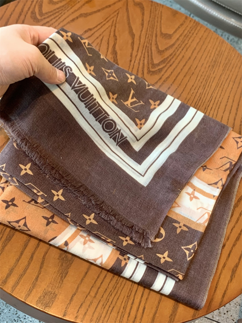 루이비통 루이비통 모노그램 체크 캐시미어 스카프 오렌지 브라운 레플리카 5번 이미지 - 악세사리 | 세미샵 레플리카 사이트