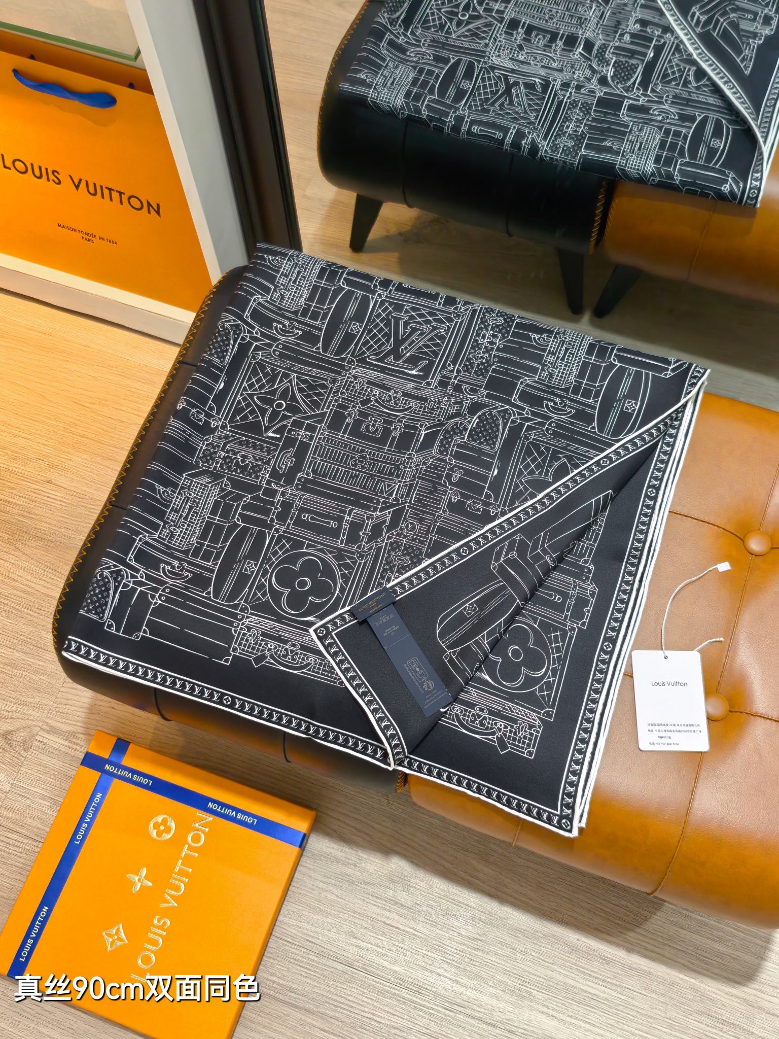 루이비통 루이비통 스퀘어 90 트렁크 스택 레플리카 2번 이미지 - 악세사리 | 세미샵 레플리카 사이트