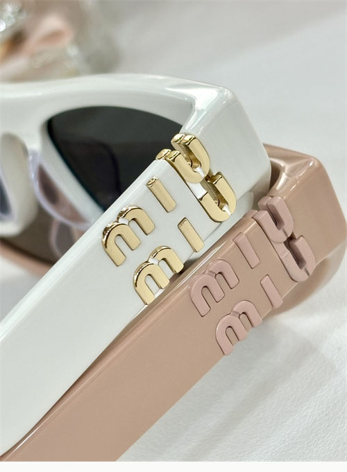 Miu Miu 미우미우 글림스 선글라스 SMU07zs 레플리카 8번 이미지 - 악세사리 | 세미샵 레플리카 사이트