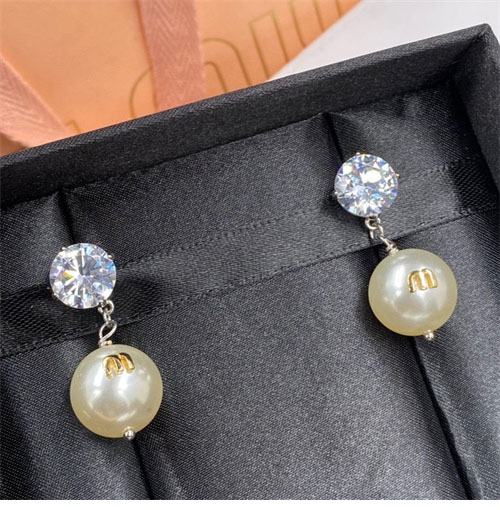 Miu Miu 미우미우 크리스탈 펄 이어링 레플리카 3번 이미지 - 악세사리 | 세미샵 레플리카 사이트