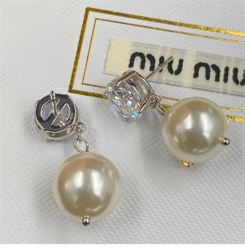 Miu Miu 미우미우 크리스탈 펄 이어링 레플리카 4번 이미지 - 악세사리 | 세미샵 레플리카 사이트