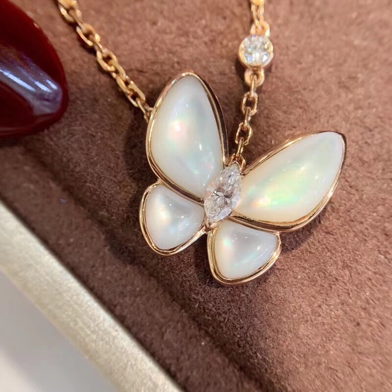 Van Cleef Arpels 반클리프 아펠 love 리본 목걸이 레플리카 1번 이미지 - 악세사리 | 세미샵 레플리카 사이트