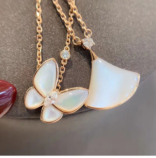 Van Cleef Arpels 반클리프 아펠 love 리본 목걸이 레플리카 2번 이미지 - 악세사리 | 세미샵 레플리카 사이트