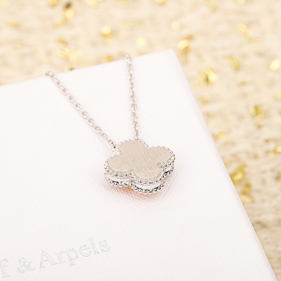 Van Cleef Arpels 반클리프 아펠 빈티지 알함브라 펜던트 기요셰 " 2 Color " 레플리카 4번 이미지 - 악세사리 | 세미샵 레플리카 사이트