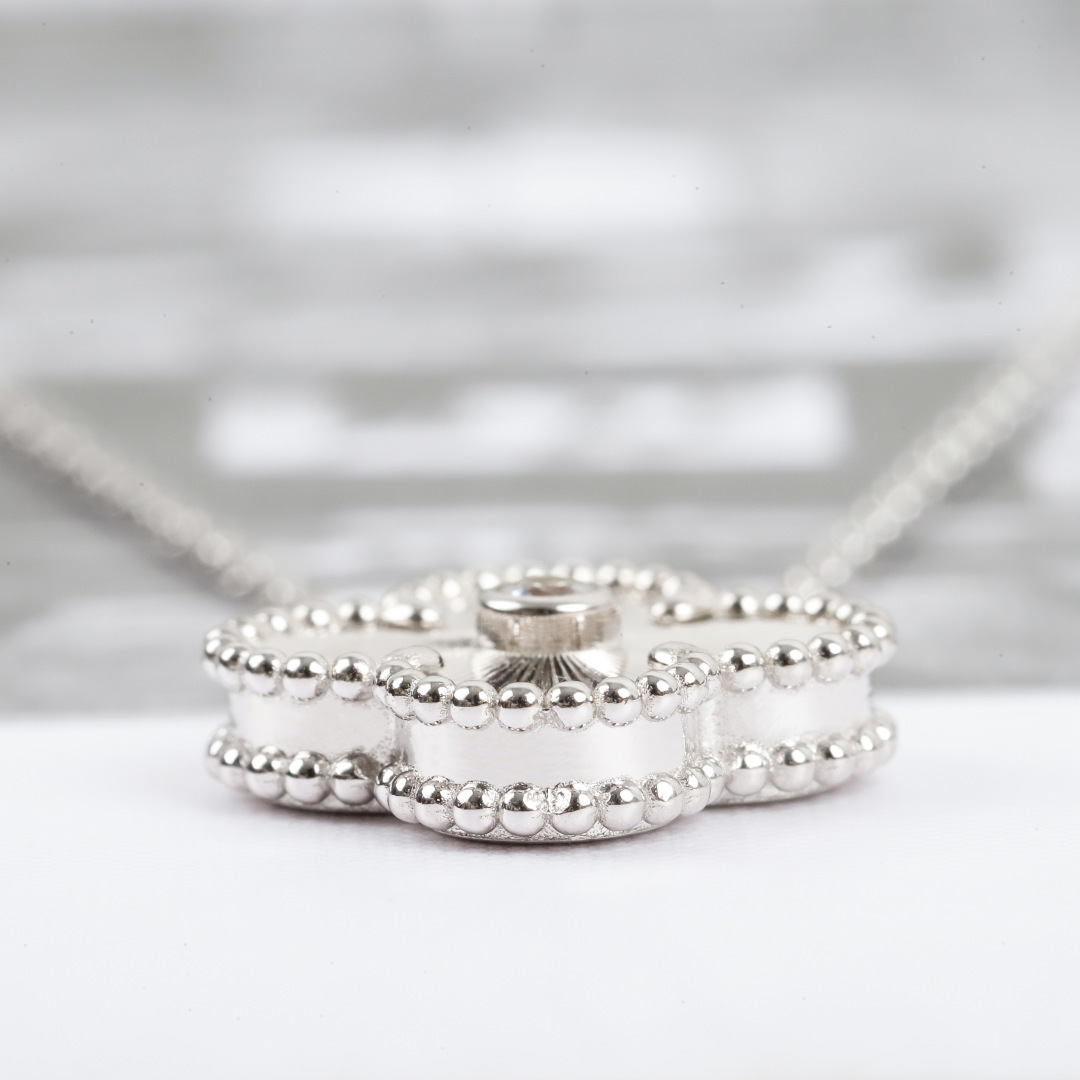 Van Cleef Arpels 반클리프 아펠 빈티지 알함브라 펜던트 기요셰 " 2 Color " 레플리카 13번 이미지 - 악세사리 | 세미샵 레플리카 사이트