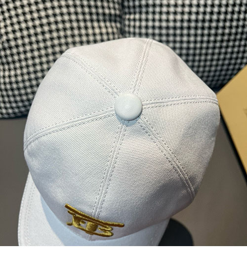 Burberry 버버리 TB 모노그램 볼캡 레플리카 8번 이미지 - 악세사리 | 세미샵 레플리카 사이트