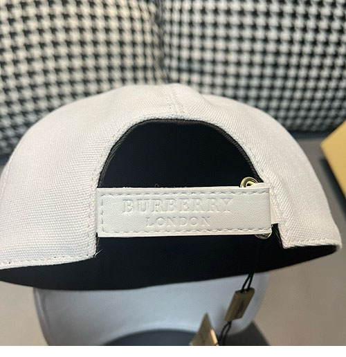 Burberry 버버리 TB 모노그램 볼캡 레플리카 35번 이미지 - 악세사리 | 세미샵 레플리카 사이트