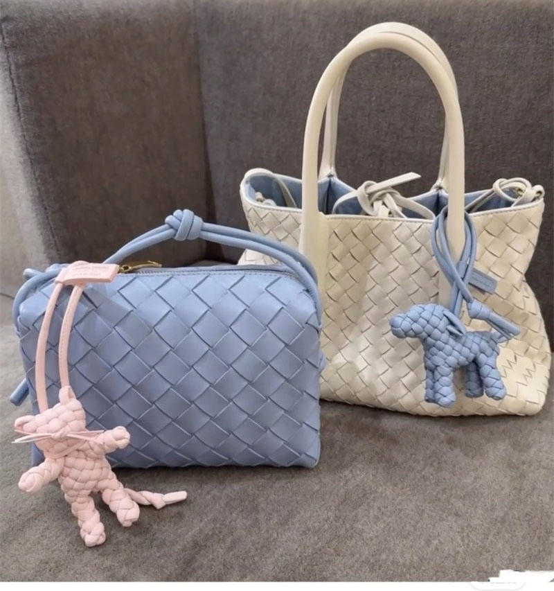 보테가베네타 보테가베네타 켓 백 참 835969 레플리카 21번 이미지 - 악세사리 | 세미샵 레플리카 사이트