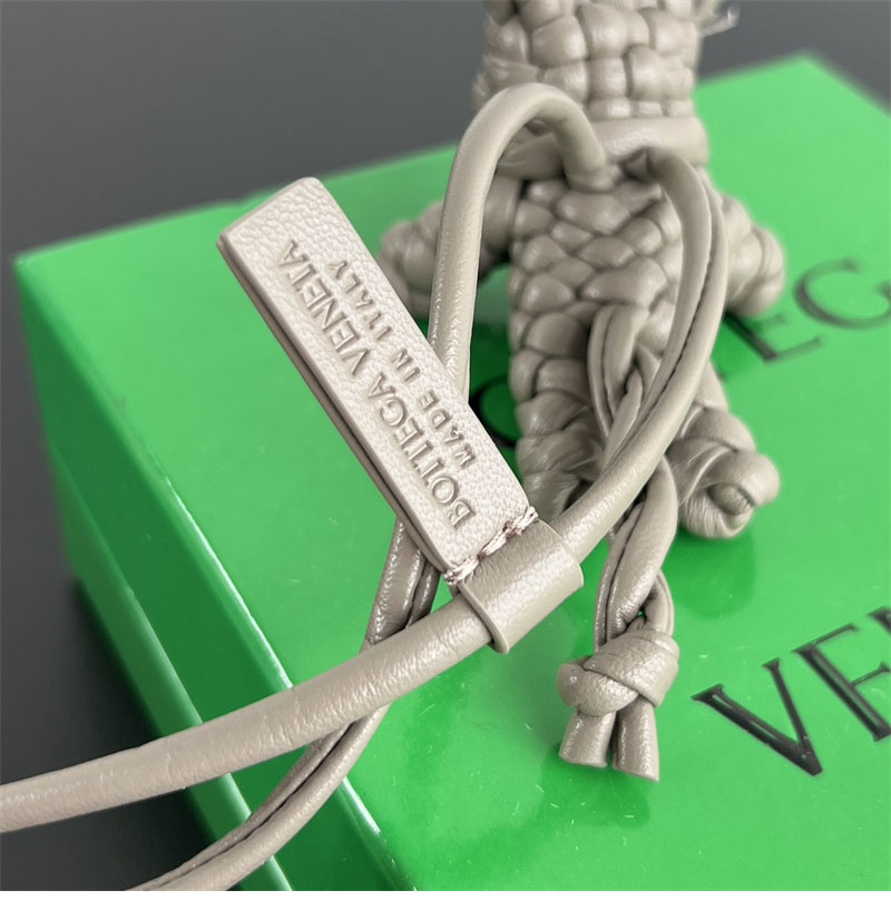 보테가베네타 보테가베네타 켓 백 참 835969 레플리카 27번 이미지 - 악세사리 | 세미샵 레플리카 사이트