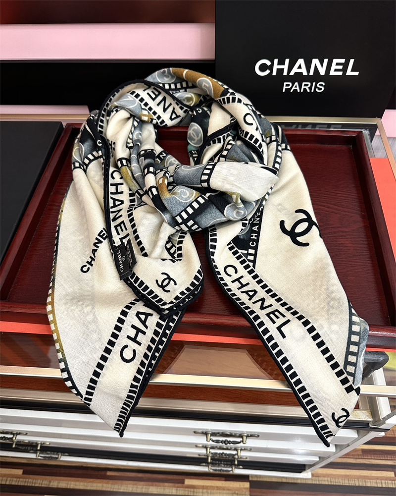 샤넬 샤넬 스퀘어 스카프 머플러 레플리카 10번 이미지 - 악세사리 | 세미샵 레플리카 사이트