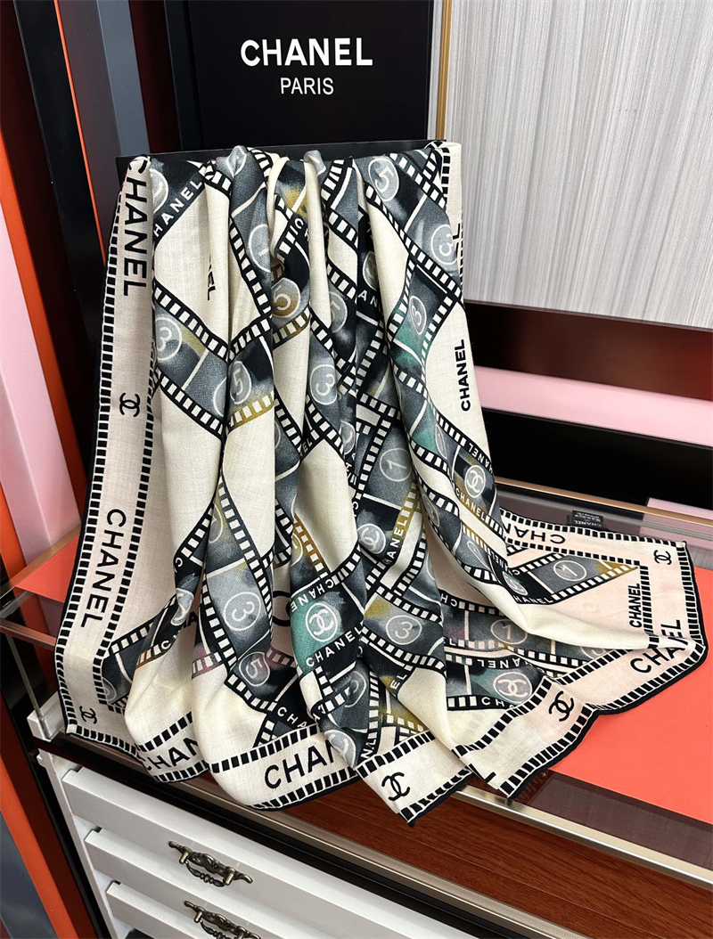 샤넬 샤넬 스퀘어 스카프 머플러 레플리카 13번 이미지 - 악세사리 | 세미샵 레플리카 사이트