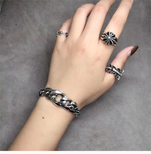 Chrome Hearts 크롬하츠 라지박스 CH 크로스 팔찌 레플리카 9번 이미지 - 악세사리 | 세미샵 레플리카 사이트