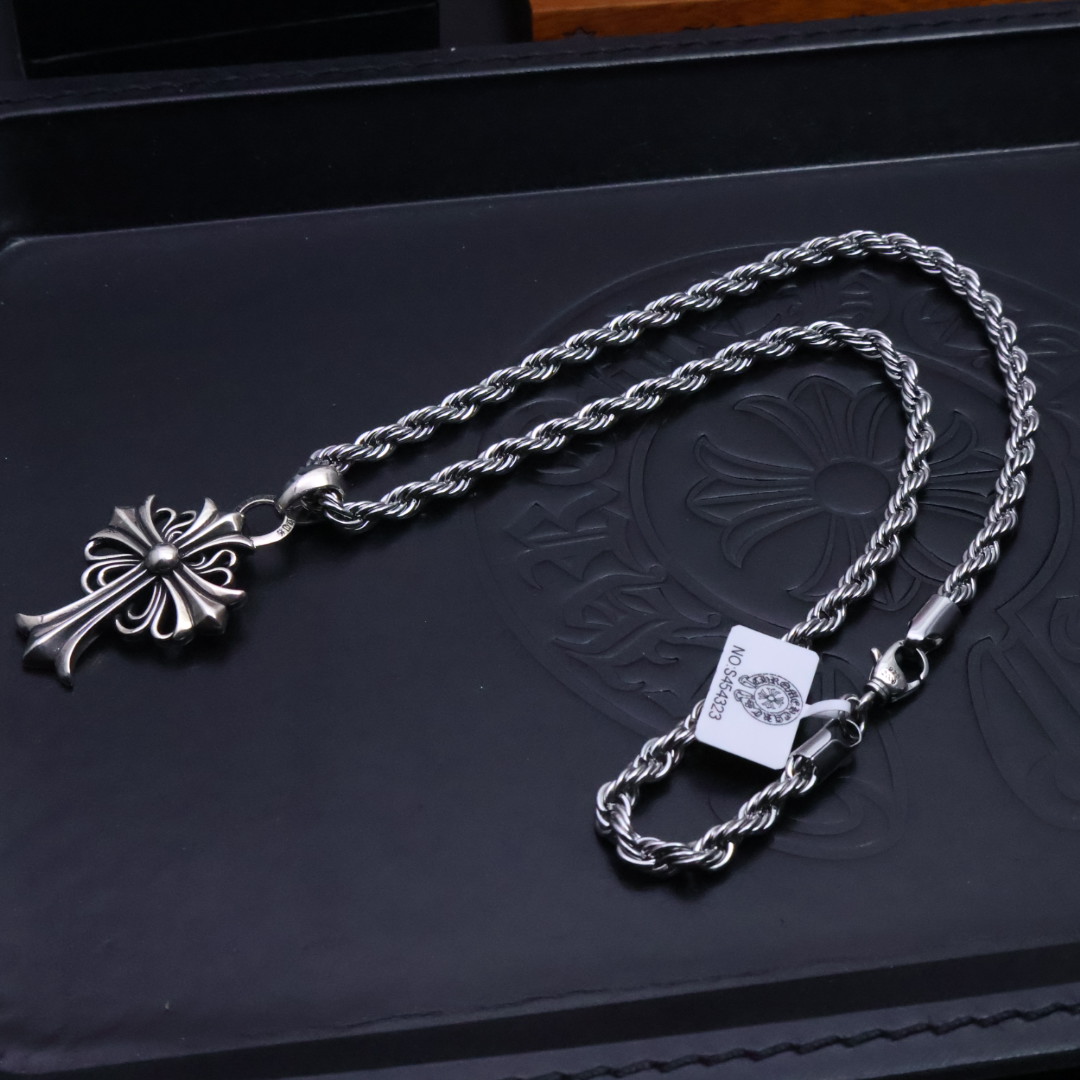 Chrome Hearts 크롬하츠 필리그리 크로스 XS 펜던트 레플리카 4번 이미지 - 악세사리 | 세미샵 레플리카 사이트