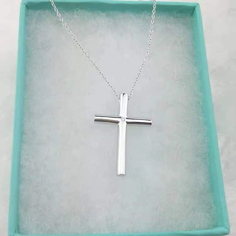 Tiffany And Co 티파니앤코 빅 십자가 큐빅 롱 목걸이 레플리카 1번 이미지 - 악세사리 | 세미샵 레플리카 사이트