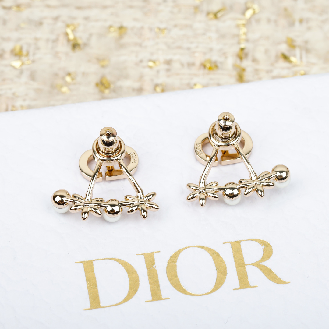 D I O R 디올 쁘띠 CD 데이지 이어링 레플리카 3번 이미지 - 악세사리 | 세미샵 레플리카 사이트