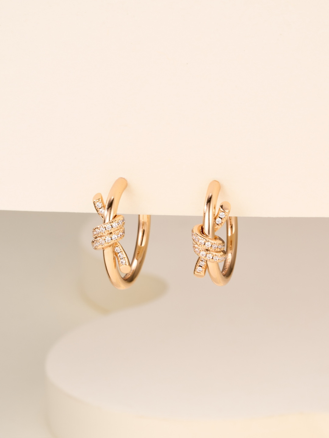 Tiffany And Co 티티파니 노트 후프 이어링 레플리카 1번 이미지 - 악세사리 | 세미샵 레플리카 사이트