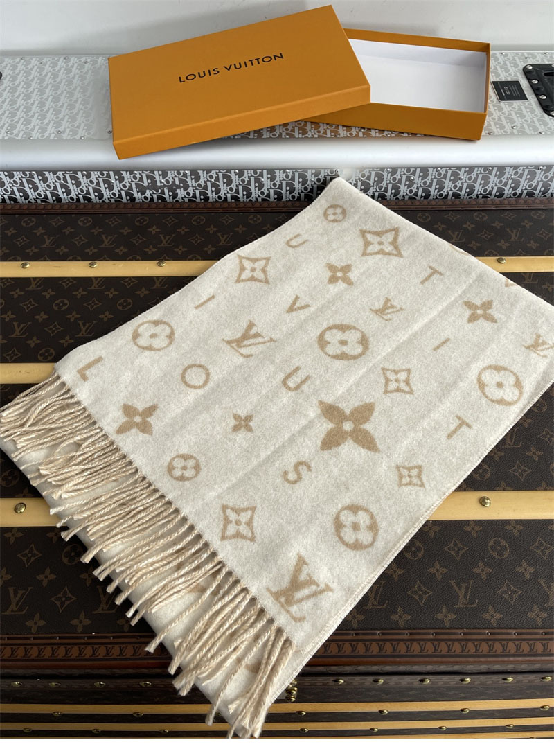 루이비통 루이비통 레이캬비크 2.0 스카프 머플러 레플리카 16번 이미지 - 악세사리 | 세미샵 레플리카 사이트