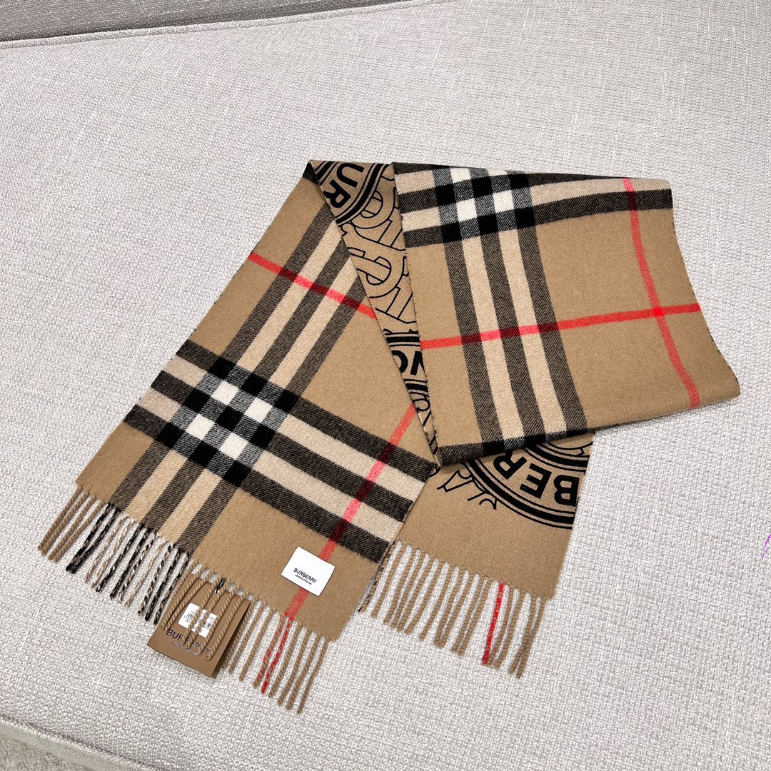 Burberry 버버리 리버시블 체크 모노그램 캐시미어 스카프 머플러 2컬러 레플리카 12번 이미지 - 악세사리 | 세미샵 레플리카 사이트