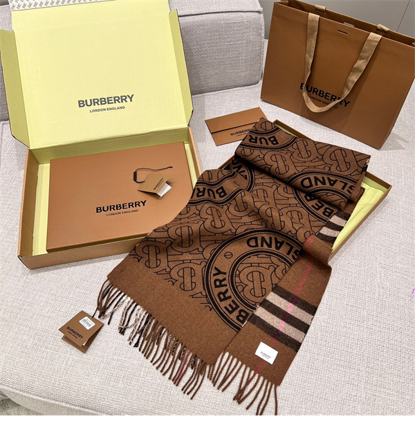 Burberry 버버리 모노그램 리버시블 캐시미어 머플러 스카프 레플리카 9번 이미지 - 악세사리 | 세미샵 레플리카 사이트