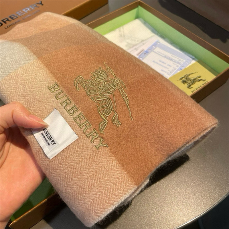 Burberry 버버리 체크 EKD 캐시미어 스카프 머플러 레플리카 8번 이미지 - 악세사리 | 세미샵 레플리카 사이트