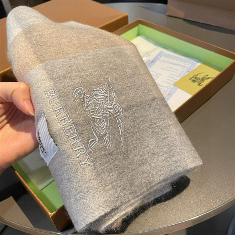 Burberry 버버리 체크 EKD 캐시미어 스카프 머플러 레플리카 22번 이미지 - 악세사리 | 세미샵 레플리카 사이트