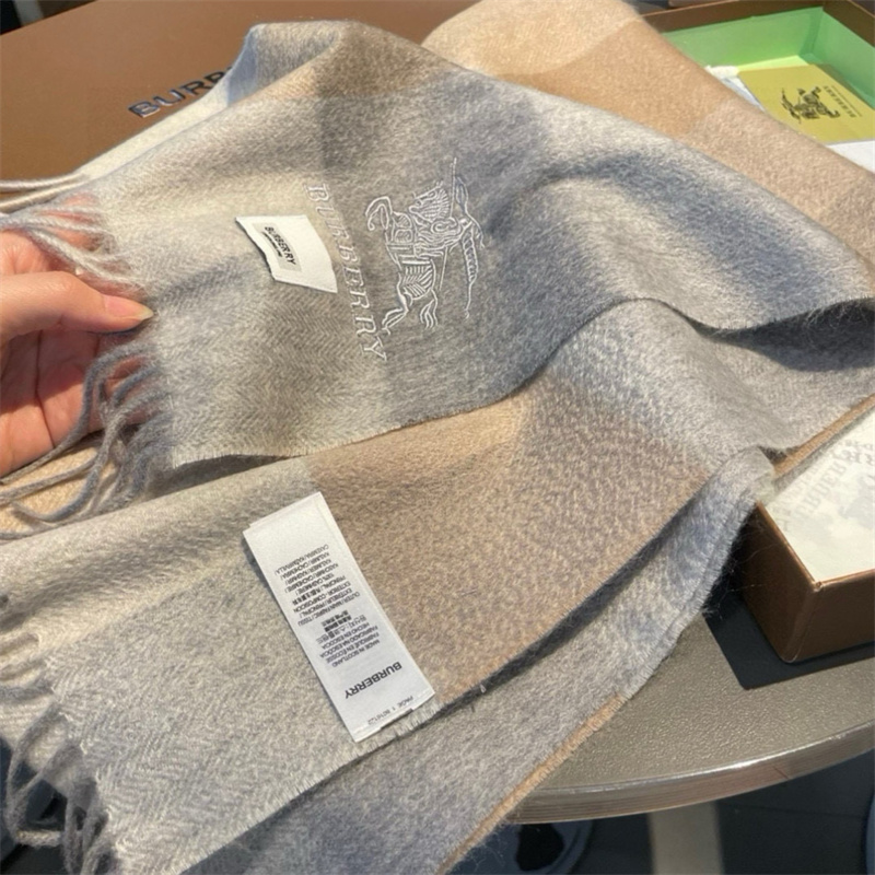 Burberry 버버리 체크 EKD 캐시미어 스카프 머플러 레플리카 23번 이미지 - 악세사리 | 세미샵 레플리카 사이트