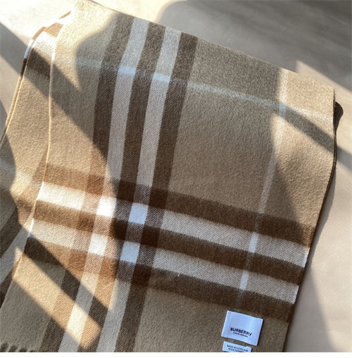 Burberry 버버리 체크 캐시미어 머플러 스카프 11컬러 레플리카 37번 이미지 - 악세사리 | 세미샵 레플리카 사이트