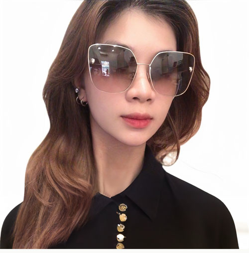 불가리 BV40009 선글라스 - 상세 이미지