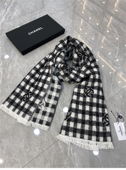 C H A N E L 샤넬 24B CC로고 울 캐시미어 체크 머플러 레플리카 11번 이미지 - 악세사리 | 세미샵 레플리카 사이트