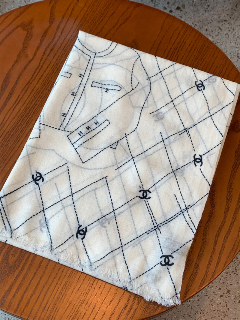 샤넬 샤넬 모던 디자인 캐주얼 캐시미어 스카프 머플러 레플리카 11번 이미지 - 악세사리 | 세미샵 레플리카 사이트