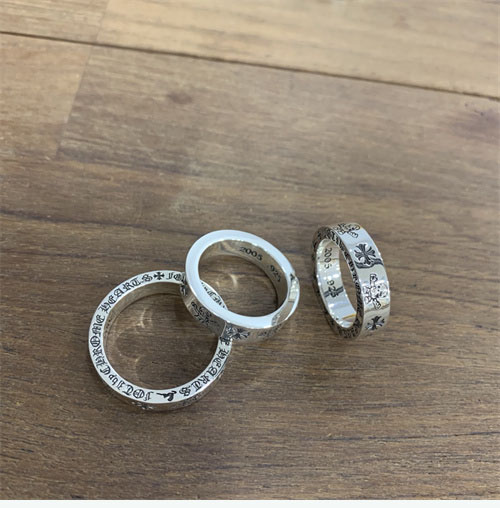 Chrome Hearts 크롬하츠 x 포티 해리스 스페이스 링 레플리카 6번 이미지 - 악세사리 | 세미샵 레플리카 사이트