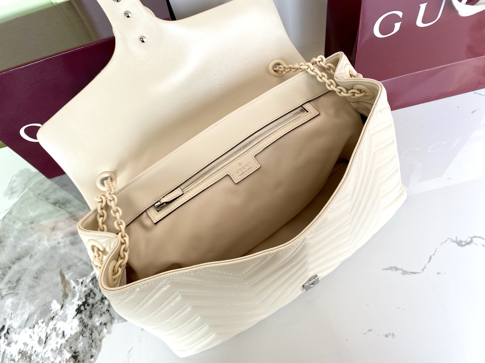 Gucci 구찌 GG 마몬트 라지 숄더백 레플리카 8번 이미지 - Bag | 세미샵 레플리카 사이트