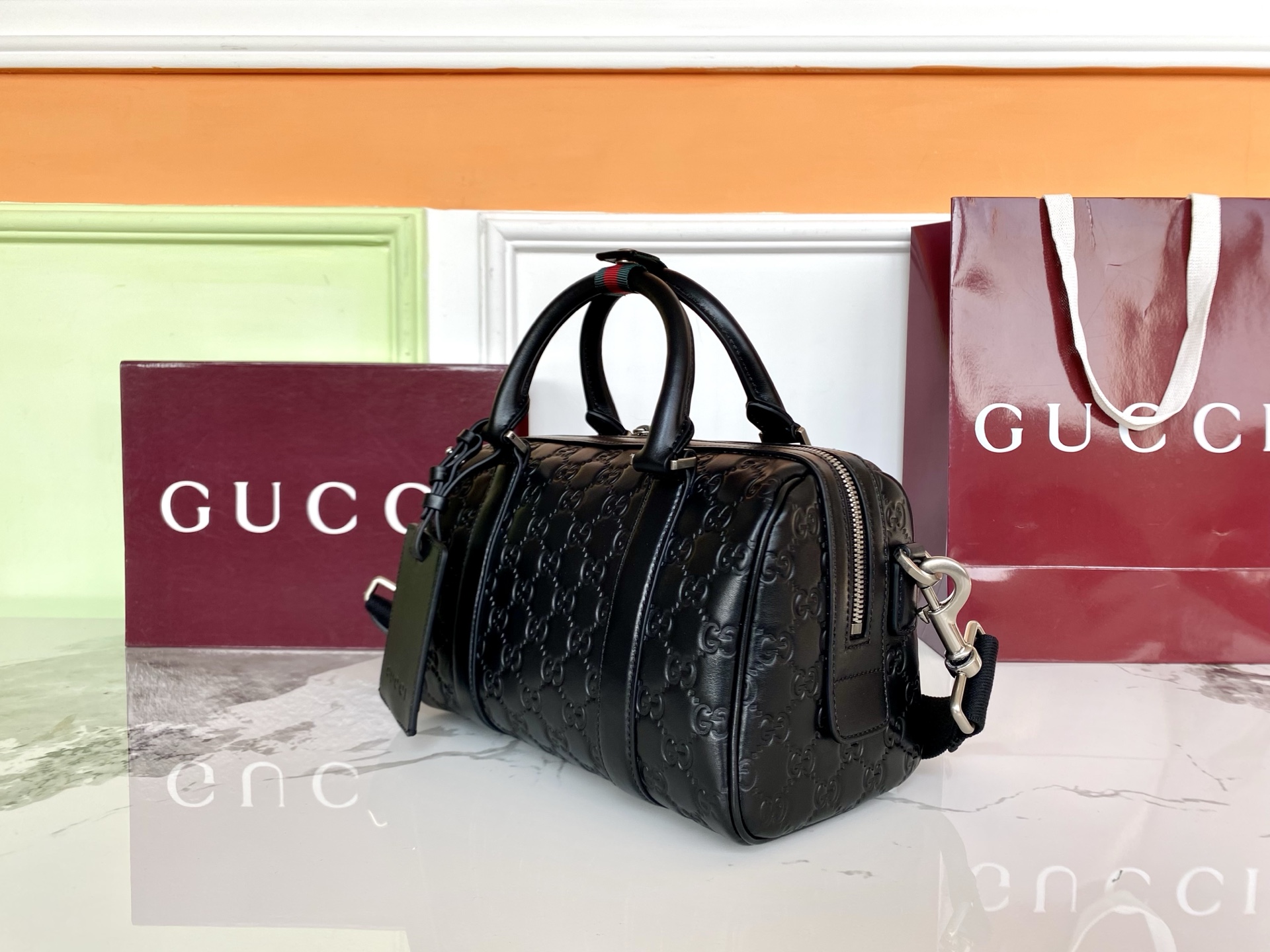 Gucci 구찌 GG 엠블럼 스몰 더플백 레플리카 3번 이미지 - Bag | 세미샵 레플리카 사이트