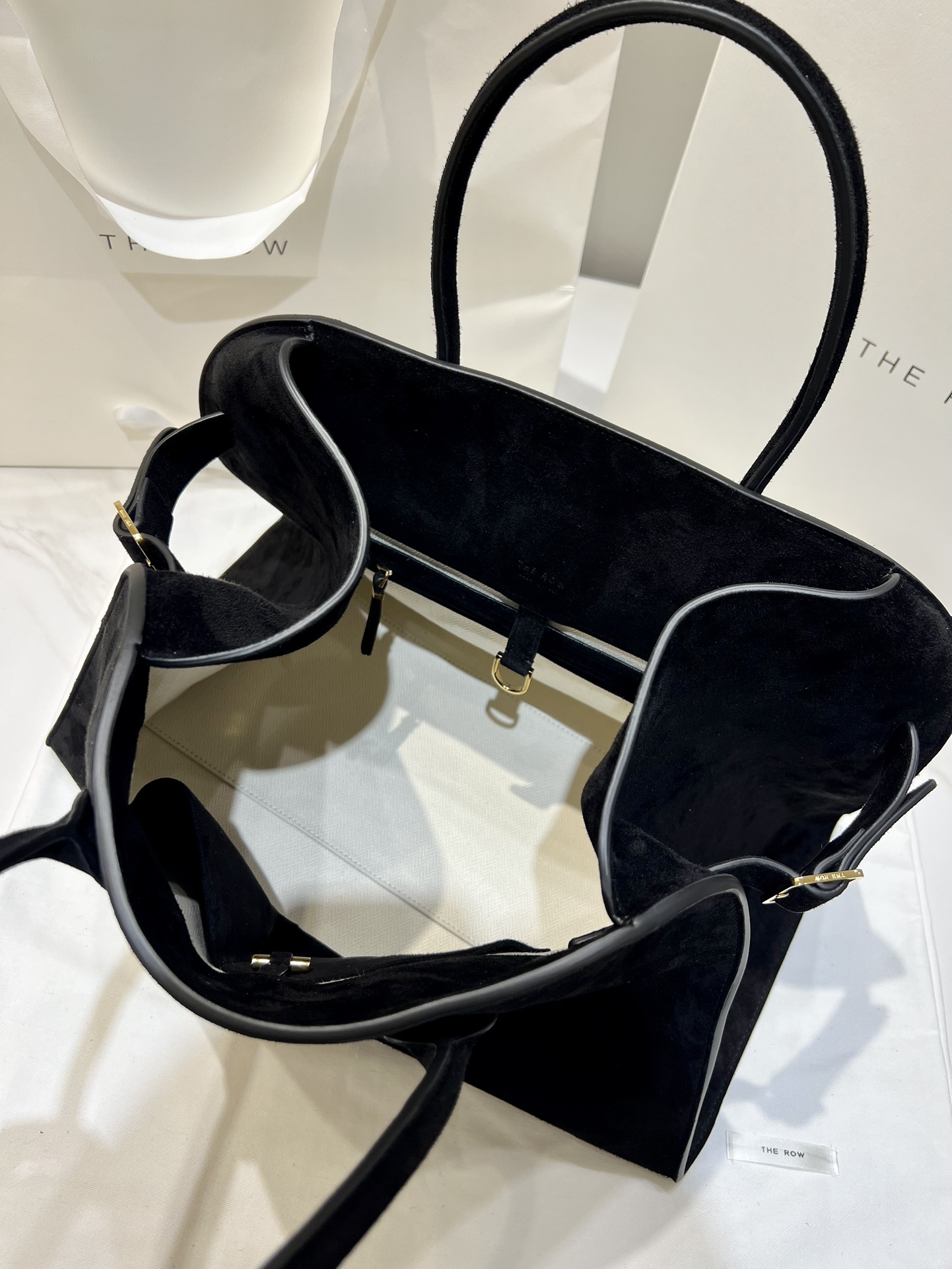 더로우 더로우 마고 15 레플리카 8번 이미지 - Bag | 세미샵 레플리카 사이트