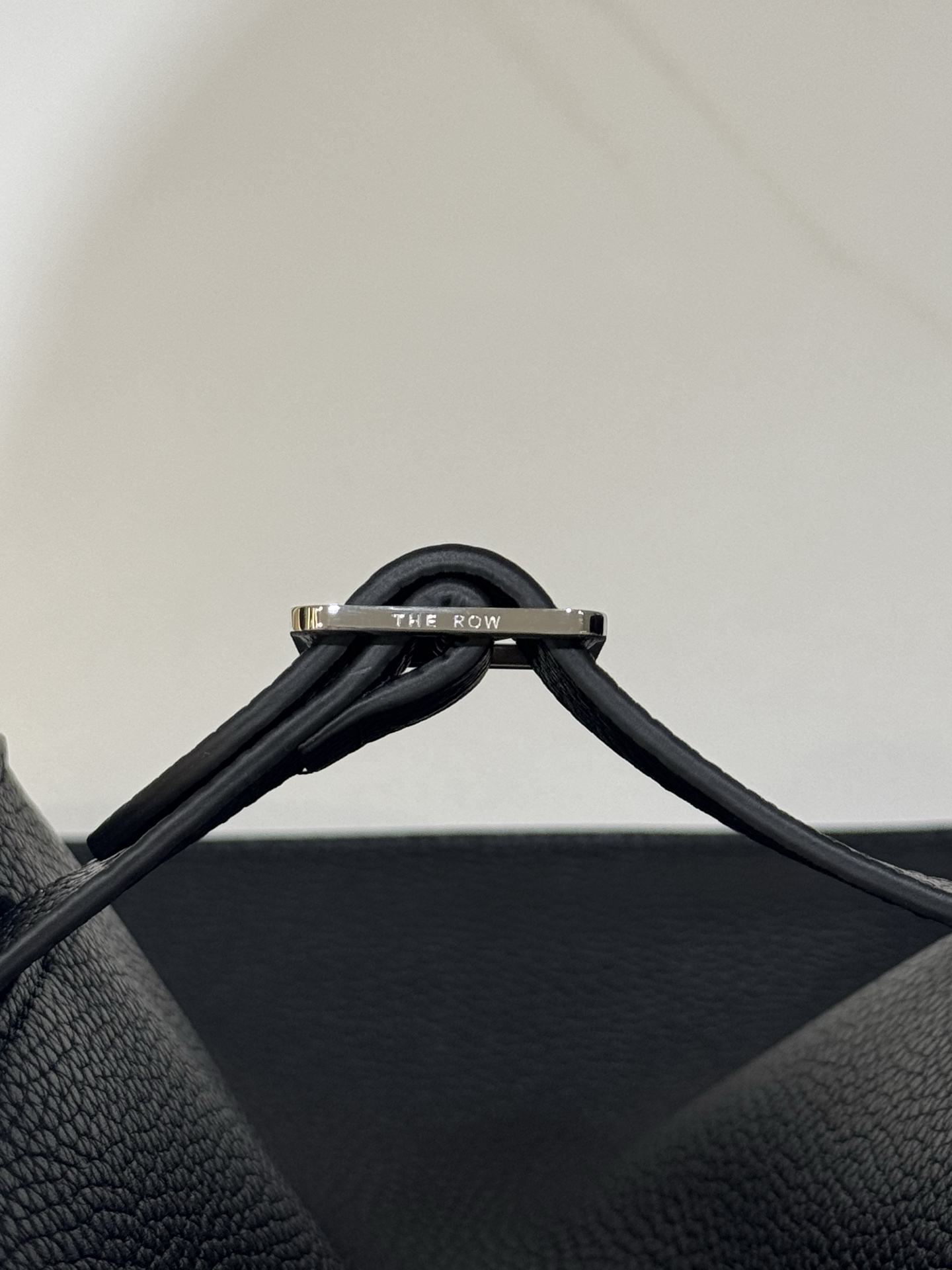 더로우 더로우 마고 17 레플리카 6번 이미지 - Bag | 세미샵 레플리카 사이트