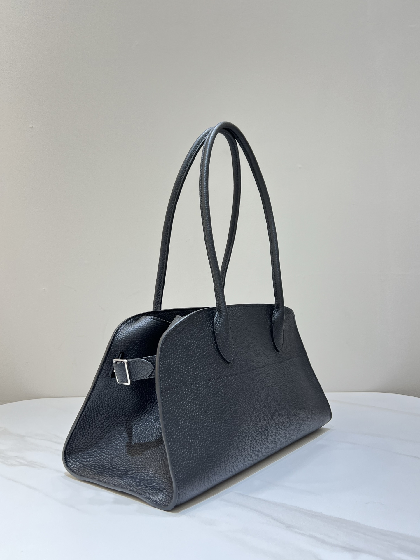 더로우 더로우 이스트 웨스트 마고 12 레플리카 3번 이미지 - Bag | 세미샵 레플리카 사이트