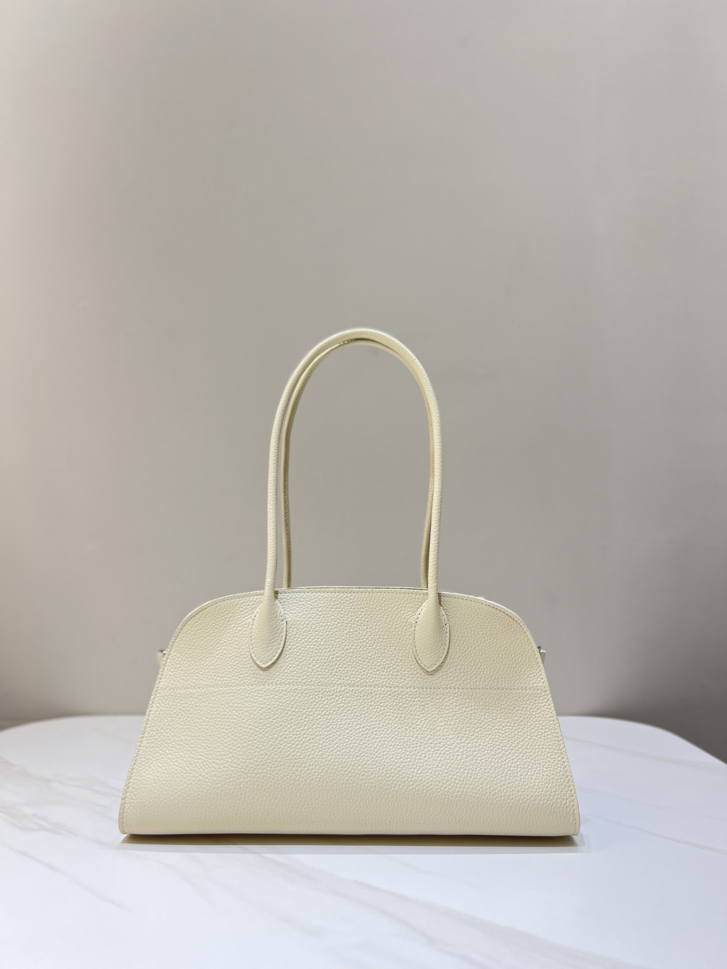 더로우 더로우 이스트 웨스트 마고 12 레플리카 1번 이미지 - Bag | 세미샵 레플리카 사이트