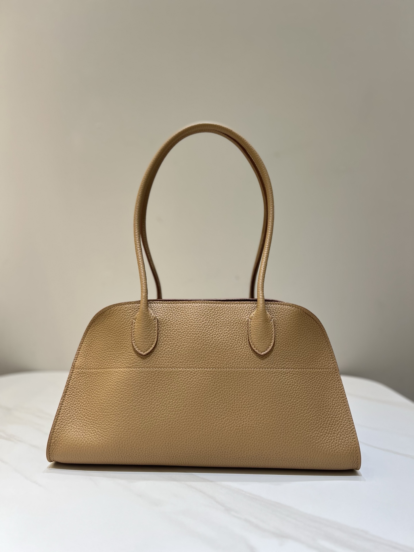 더로우 더로우 이스트 웨스트 마고 12 레플리카 1번 이미지 - Bag | 세미샵 레플리카 사이트