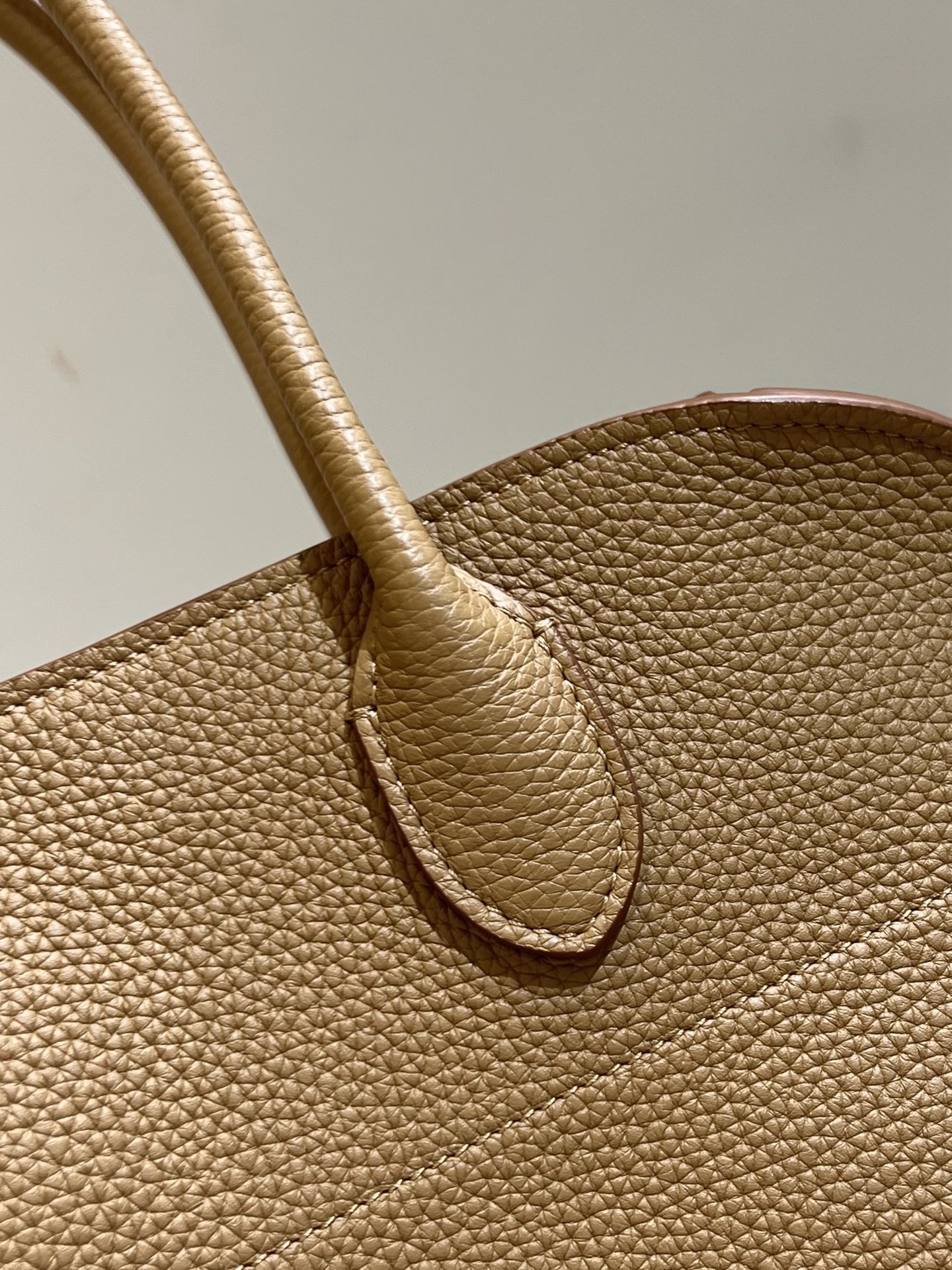 더로우 더로우 이스트 웨스트 마고 12 레플리카 6번 이미지 - Bag | 세미샵 레플리카 사이트