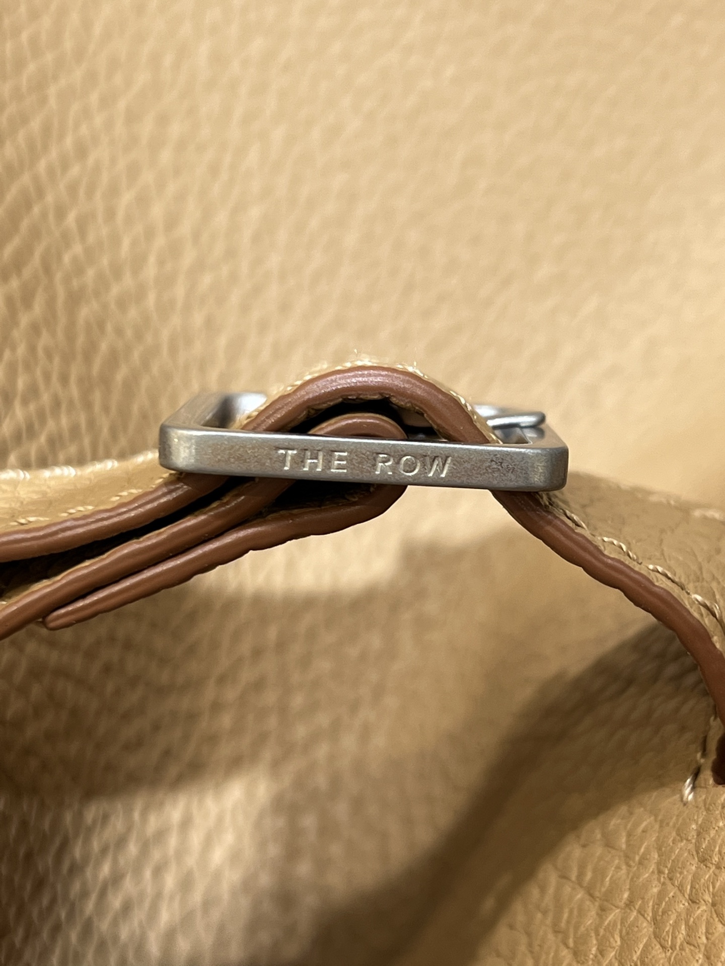 더로우 더로우 이스트 웨스트 마고 12 레플리카 7번 이미지 - Bag | 세미샵 레플리카 사이트