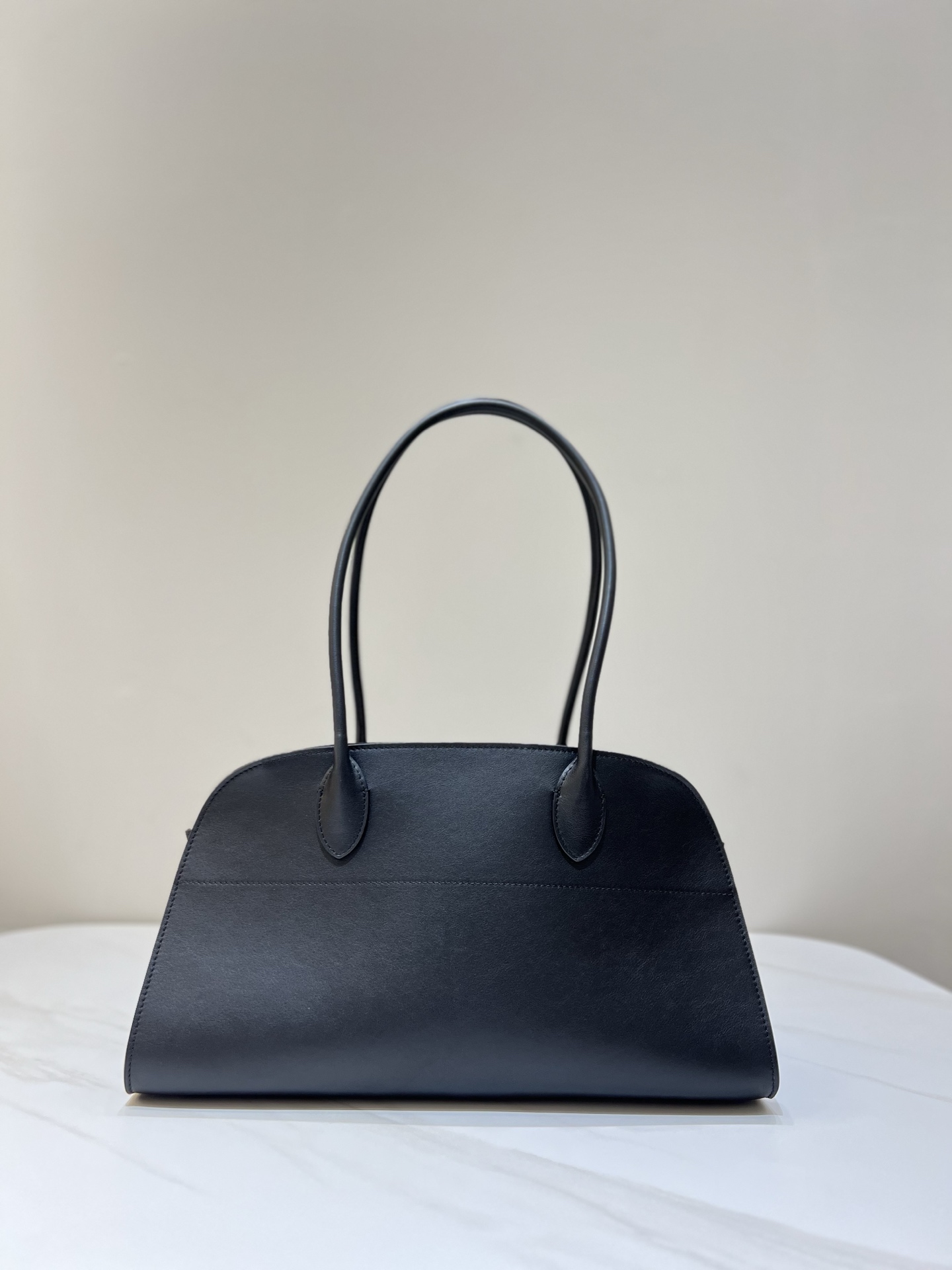 더로우 더로우 이스트 웨스트 마고 12 레플리카 1번 이미지 - Bag | 세미샵 레플리카 사이트