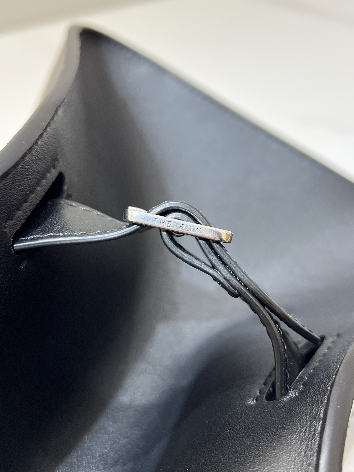 더로우 더로우 이스트 웨스트 마고 12 레플리카 7번 이미지 - Bag | 세미샵 레플리카 사이트