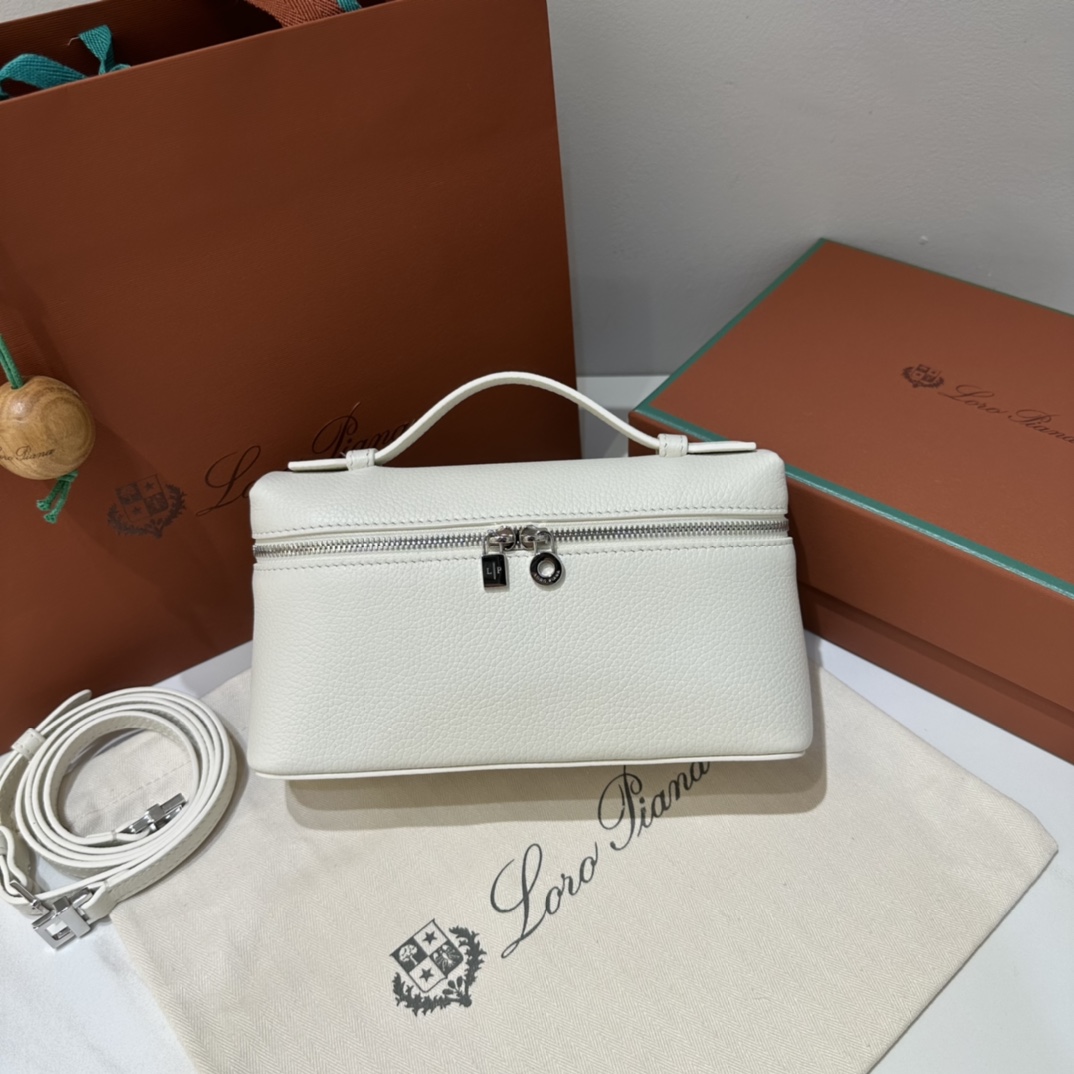 로로피아나 로로피아나 엑스트라 포켓 파우치 L19 레플리카 1번 이미지 - Bag | 세미샵 레플리카 사이트