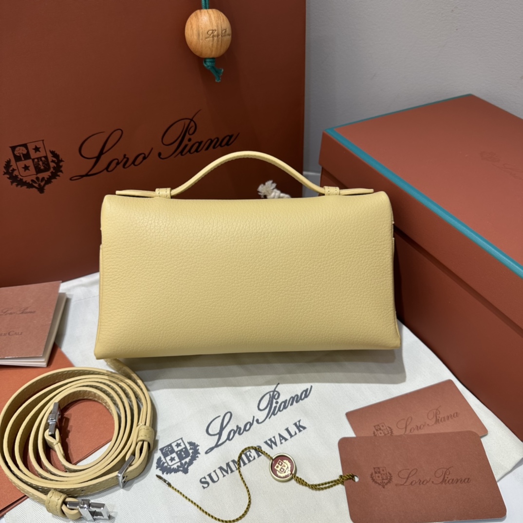 로로피아나 로로피아나 엑스트라 포켓 파우치 L19 레플리카 2번 이미지 - Bag | 세미샵 레플리카 사이트