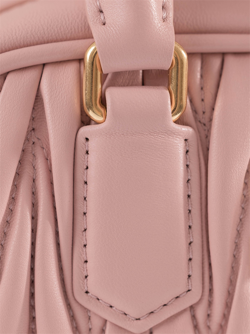 미우미우 미우미우 아르카디 마테라쎄 나파 가죽 토트 백 5BB123 레플리카 9번 이미지 - Bag | 세미샵 레플리카 사이트