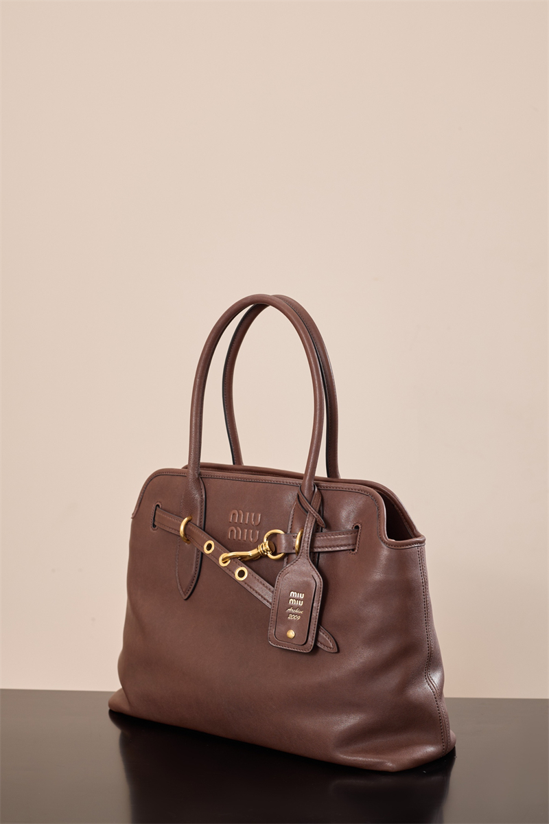 미우미우 미우미우 아방뛰르 나파 가죽 토트백 미디엄 브라운 5BG291 레플리카 20번 이미지 - Bag | 세미샵 레플리카 사이트