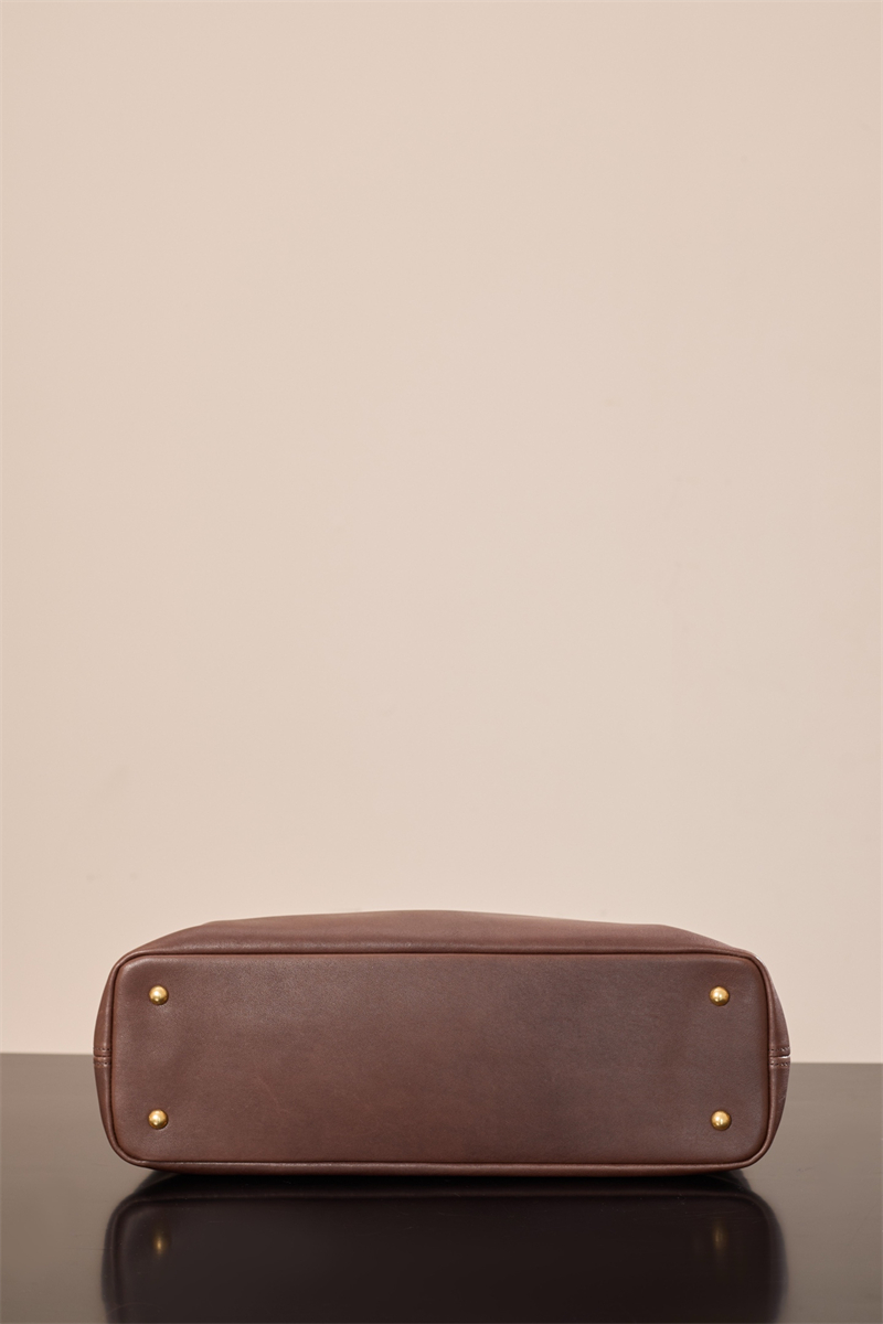 미우미우 미우미우 아방뛰르 나파 가죽 토트백 미디엄 브라운 5BG291 레플리카 10번 이미지 - Bag | 세미샵 레플리카 사이트