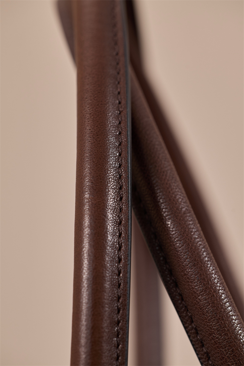 미우미우 미우미우 아방뛰르 나파 가죽 토트백 미디엄 브라운 5BG291 레플리카 4번 이미지 - Bag | 세미샵 레플리카 사이트